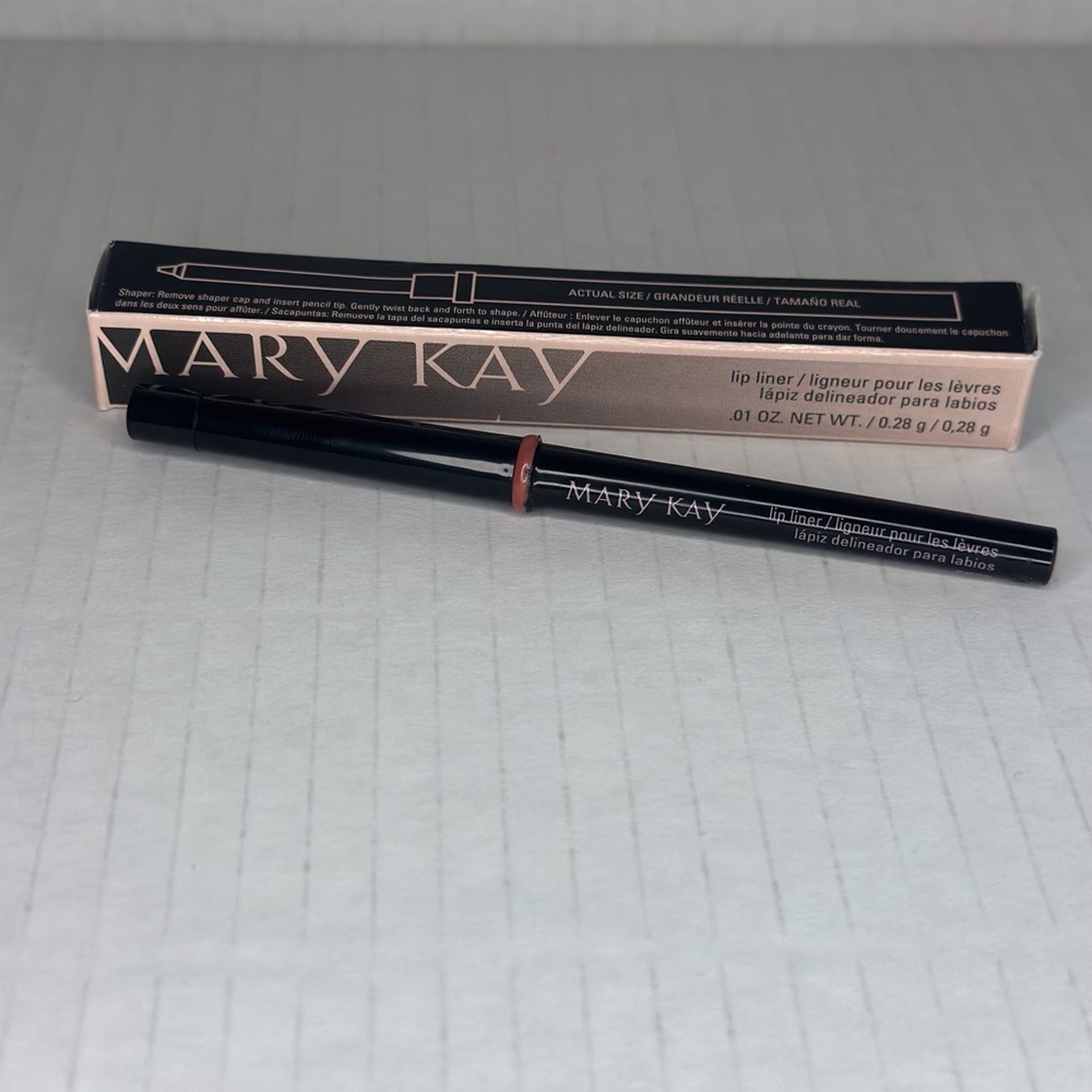 Mary Kay lip liner rose